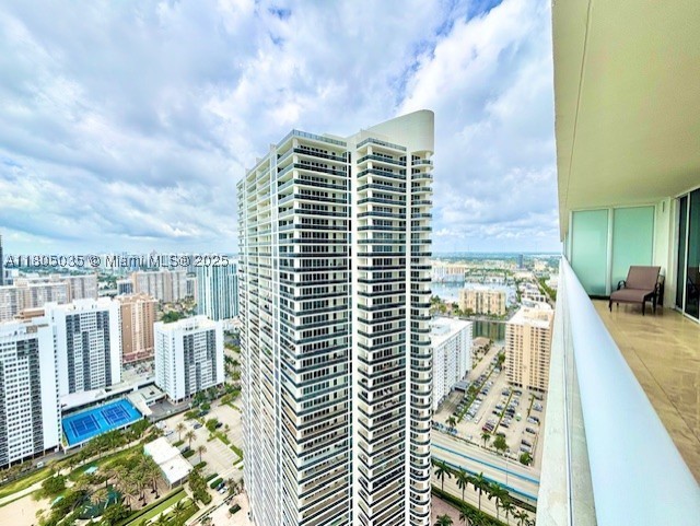 1830 S Ocean Dr #3702, Hallandale Beach FL 33009