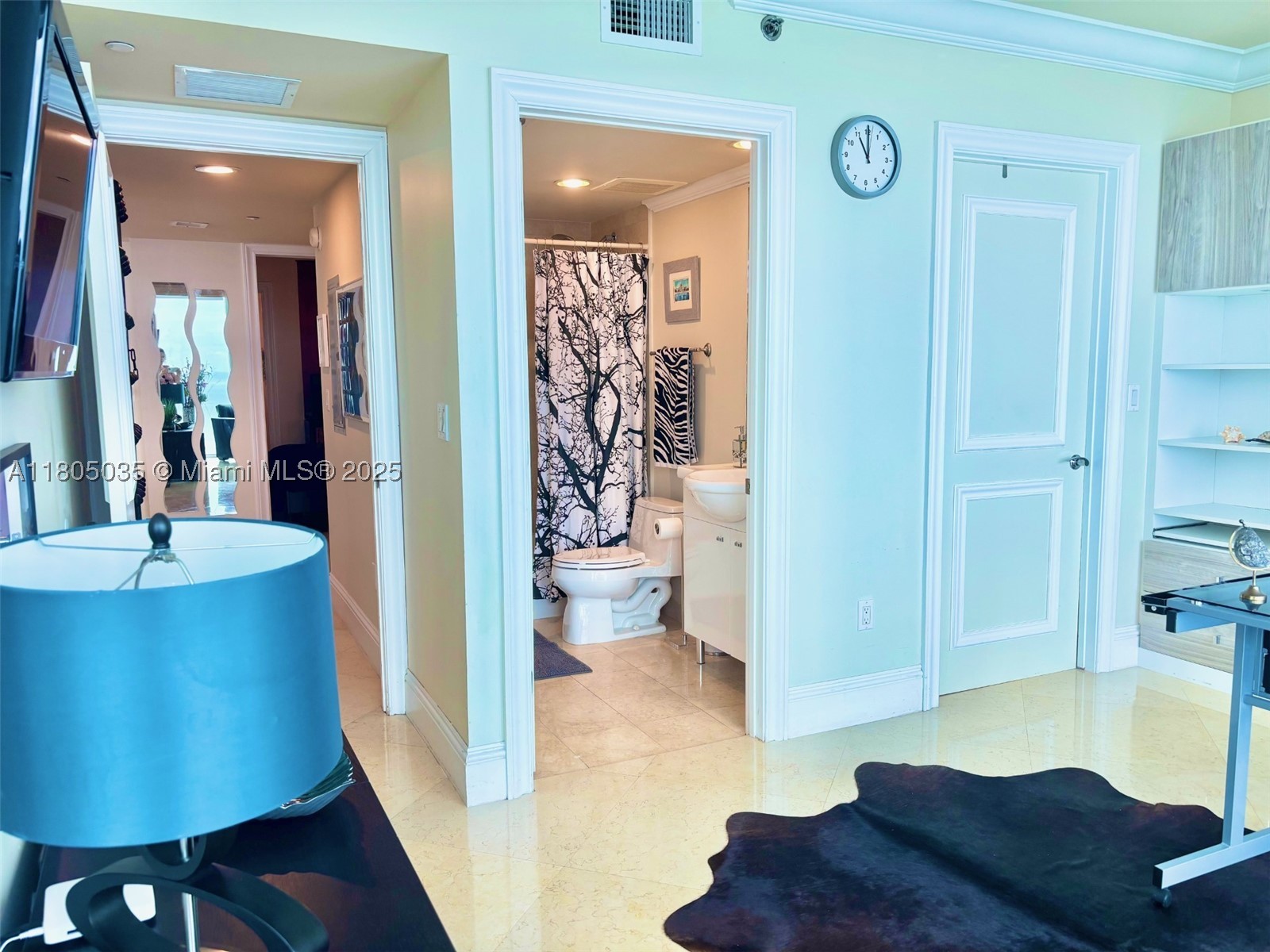 1830 S Ocean Dr #3702, Hallandale Beach FL 33009