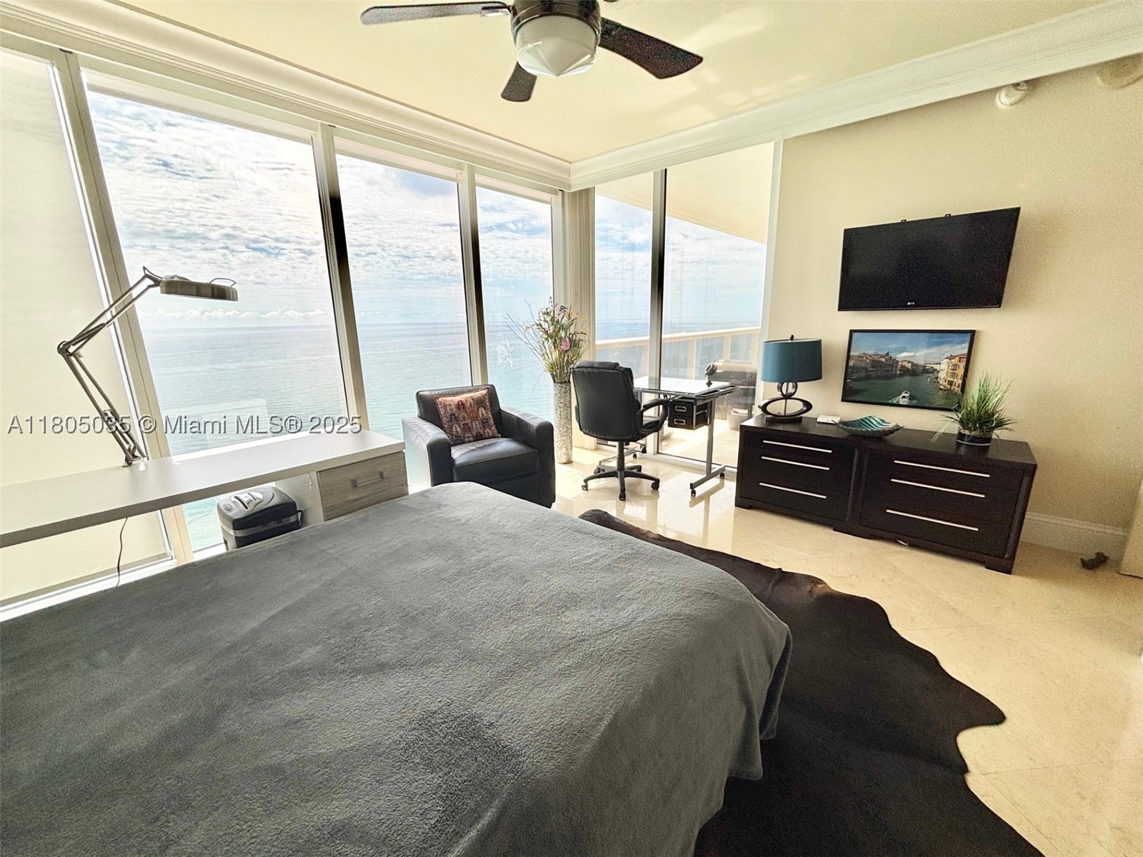 1830 S Ocean Dr #3702, Hallandale Beach FL 33009