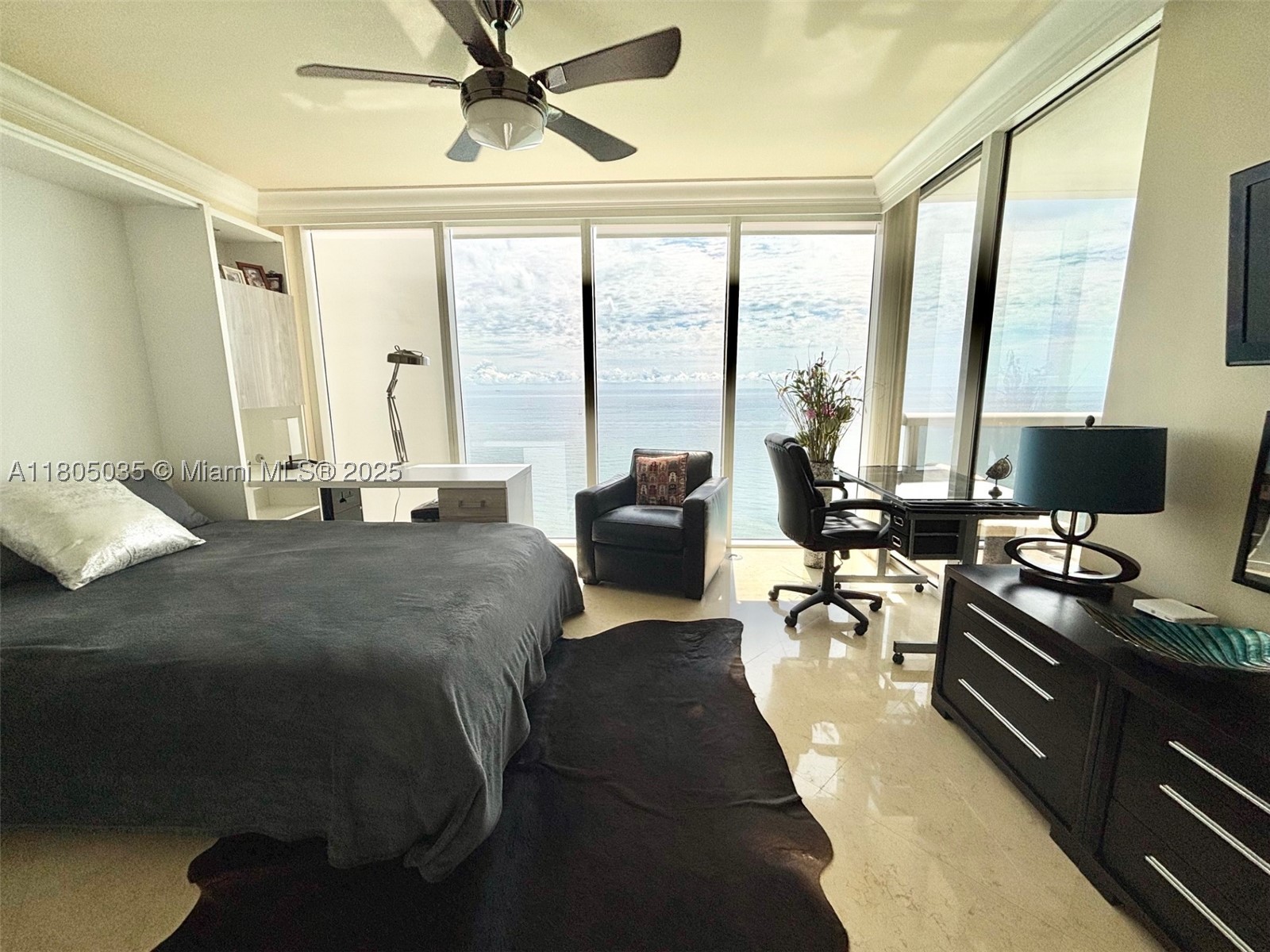 1830 S Ocean Dr #3702, Hallandale Beach FL 33009