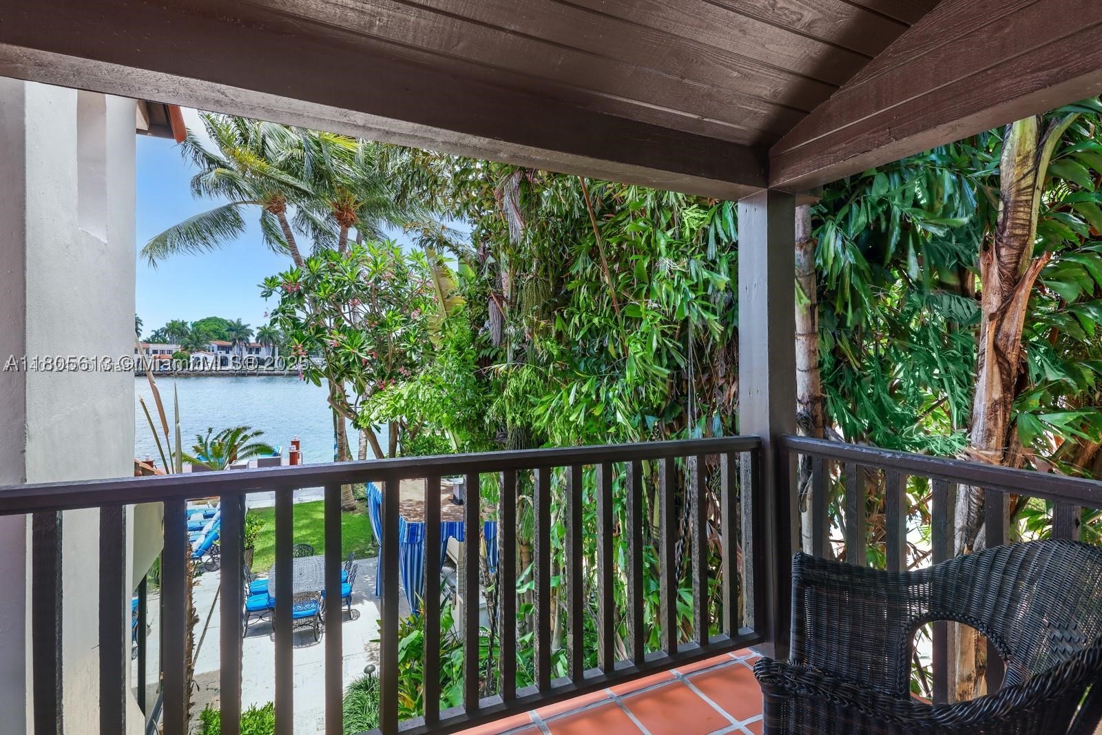 56 S Hibiscus Dr, Miami Beach FL 33139