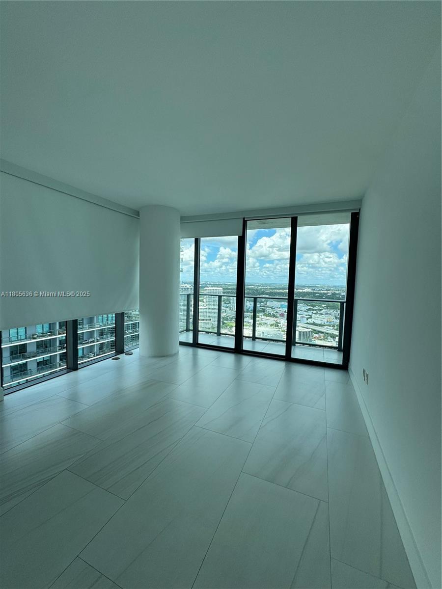 650 NE 32nd St #4201, Miami FL 33137