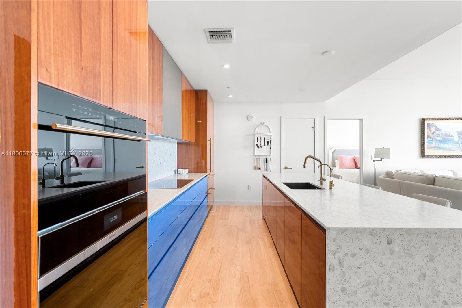 2678 Tigertail Ave #713, Miami FL 33133