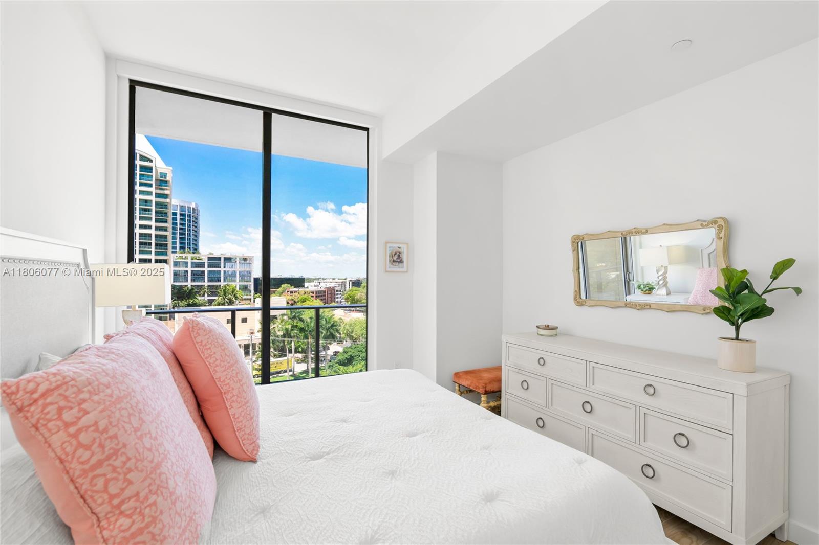 2678 Tigertail Ave #713, Miami FL 33133