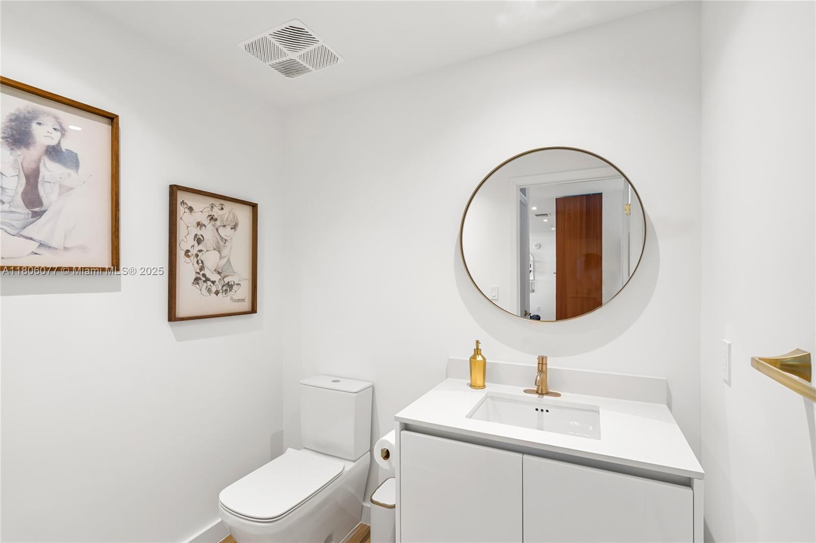 2678 Tigertail Ave #713, Miami FL 33133