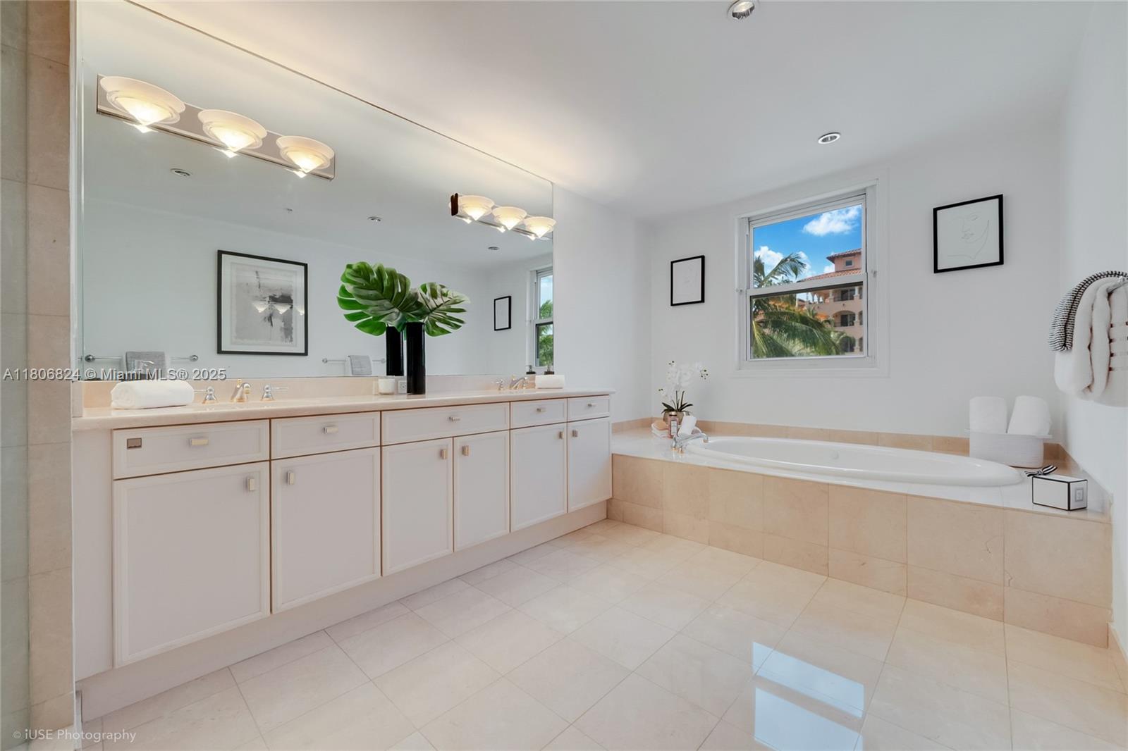 13637 Deering Bay Dr #231, Coral Gables FL 33158