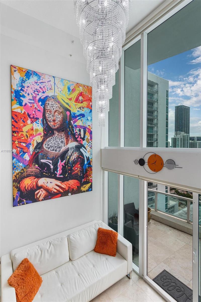 41 SE 5th St #2008, Miami FL 33131