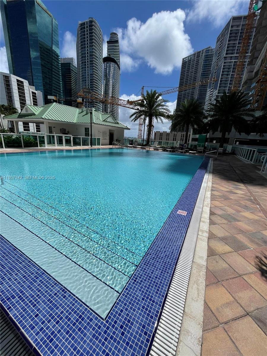 41 SE 5th St #2008, Miami FL 33131