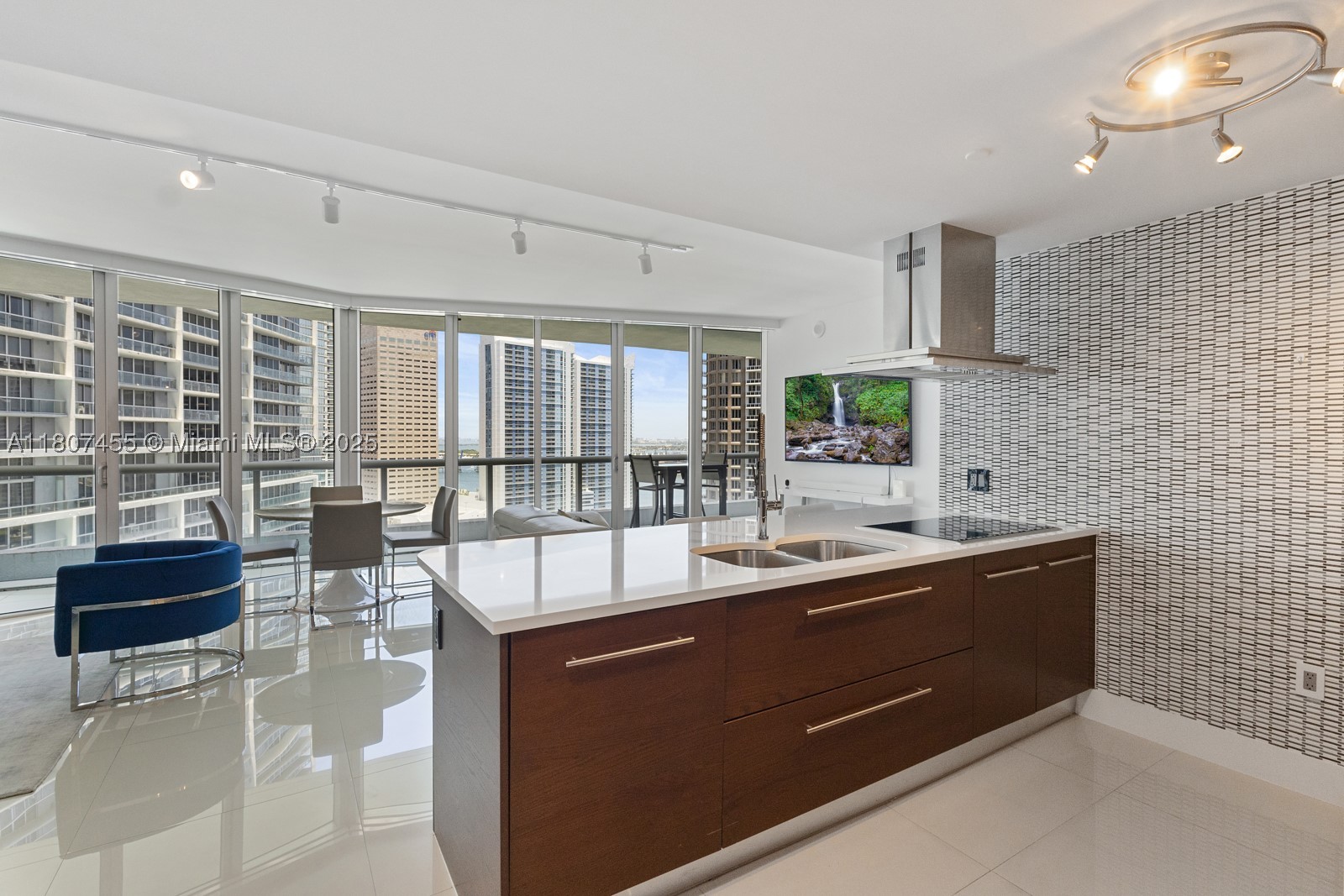 495 Brickell Ave #2304, Miami FL 33131