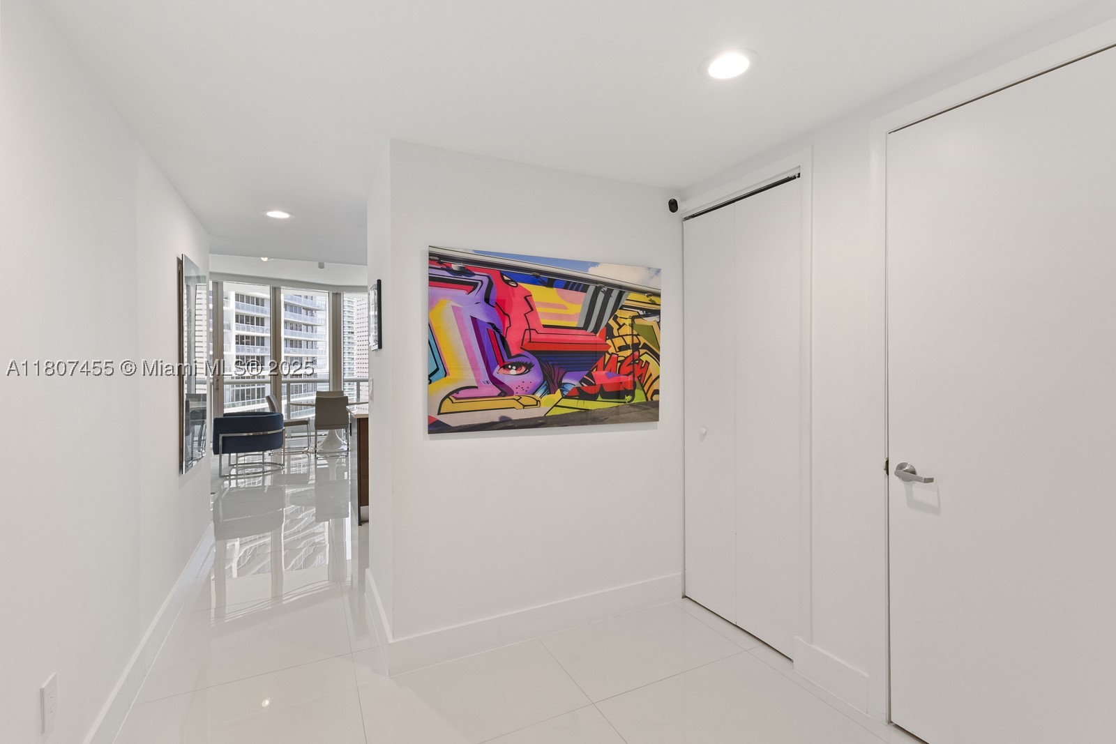 495 Brickell Ave #2304, Miami FL 33131