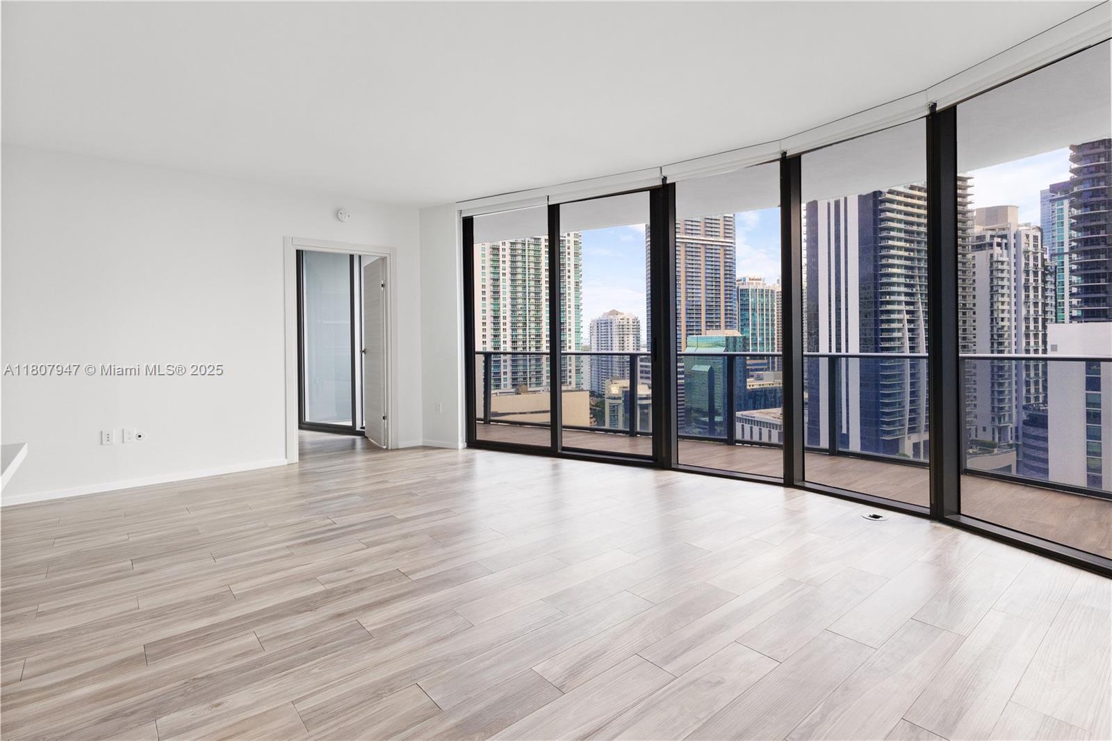 801 S Miami Ave #2201, Miami FL 33130