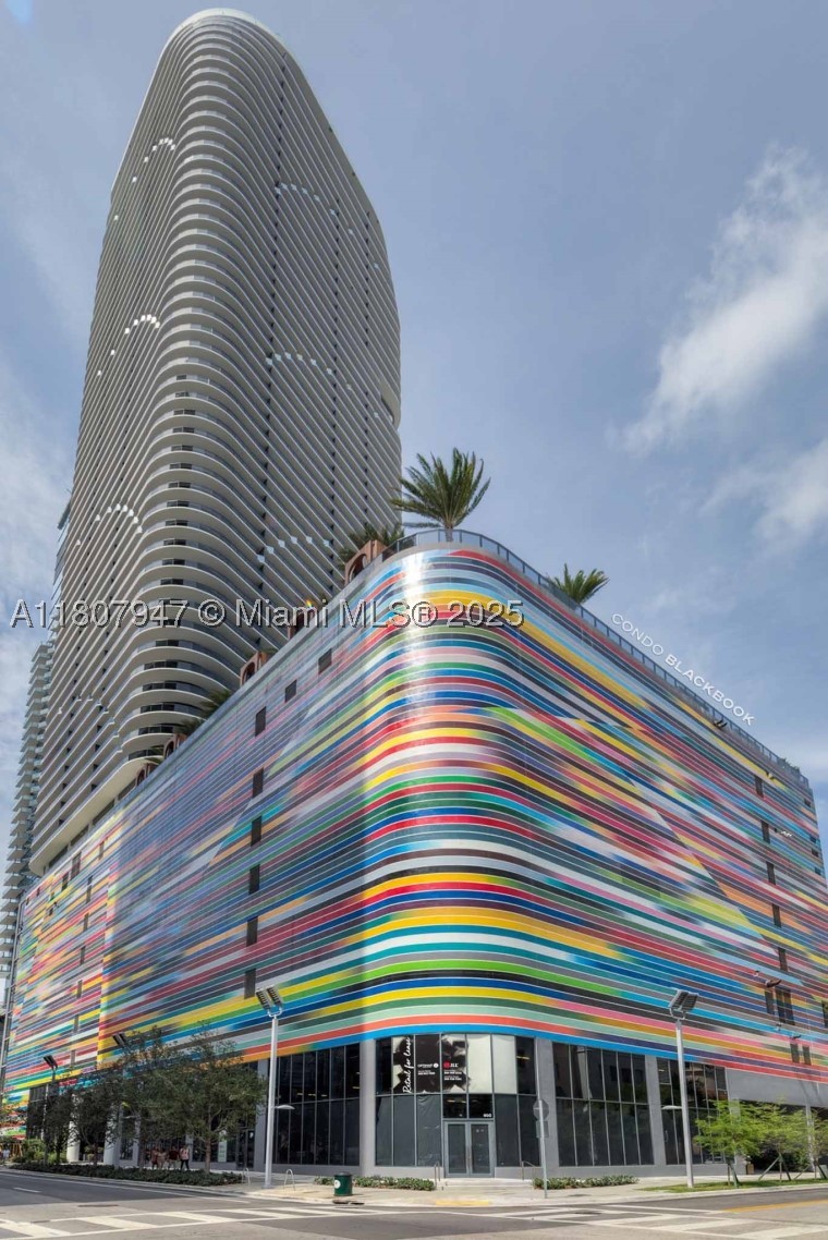 801 S Miami Ave #2201, Miami FL 33130