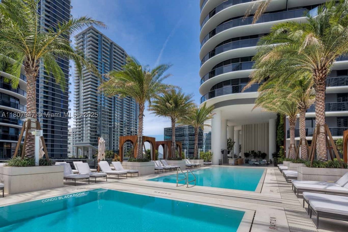 801 S Miami Ave #2201, Miami FL 33130