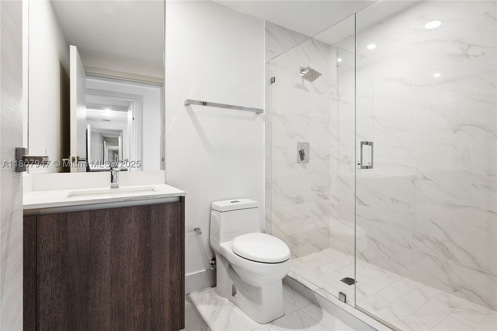 801 S Miami Ave #2201, Miami FL 33130