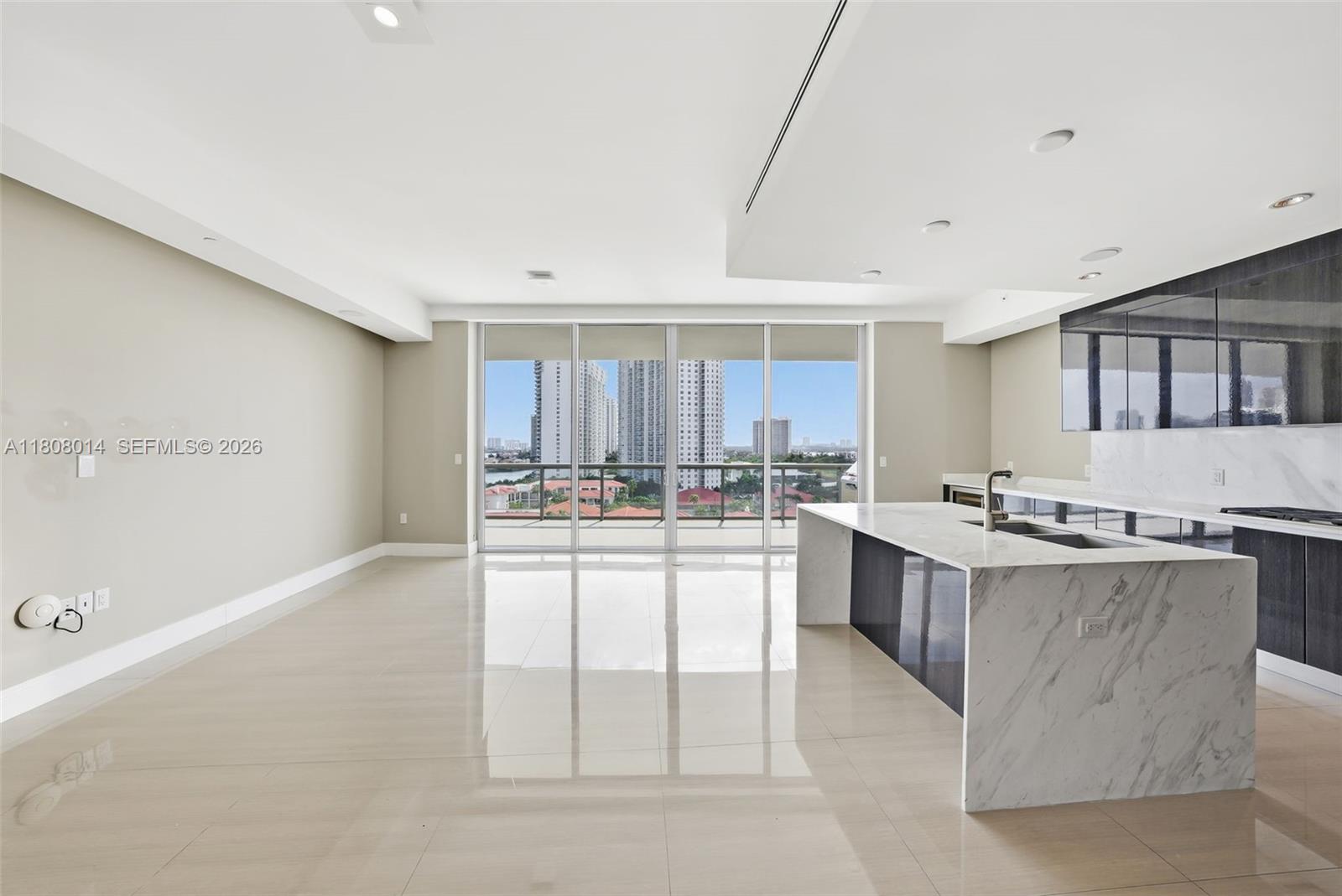 3250 NE 188th St #906, Aventura FL 33180