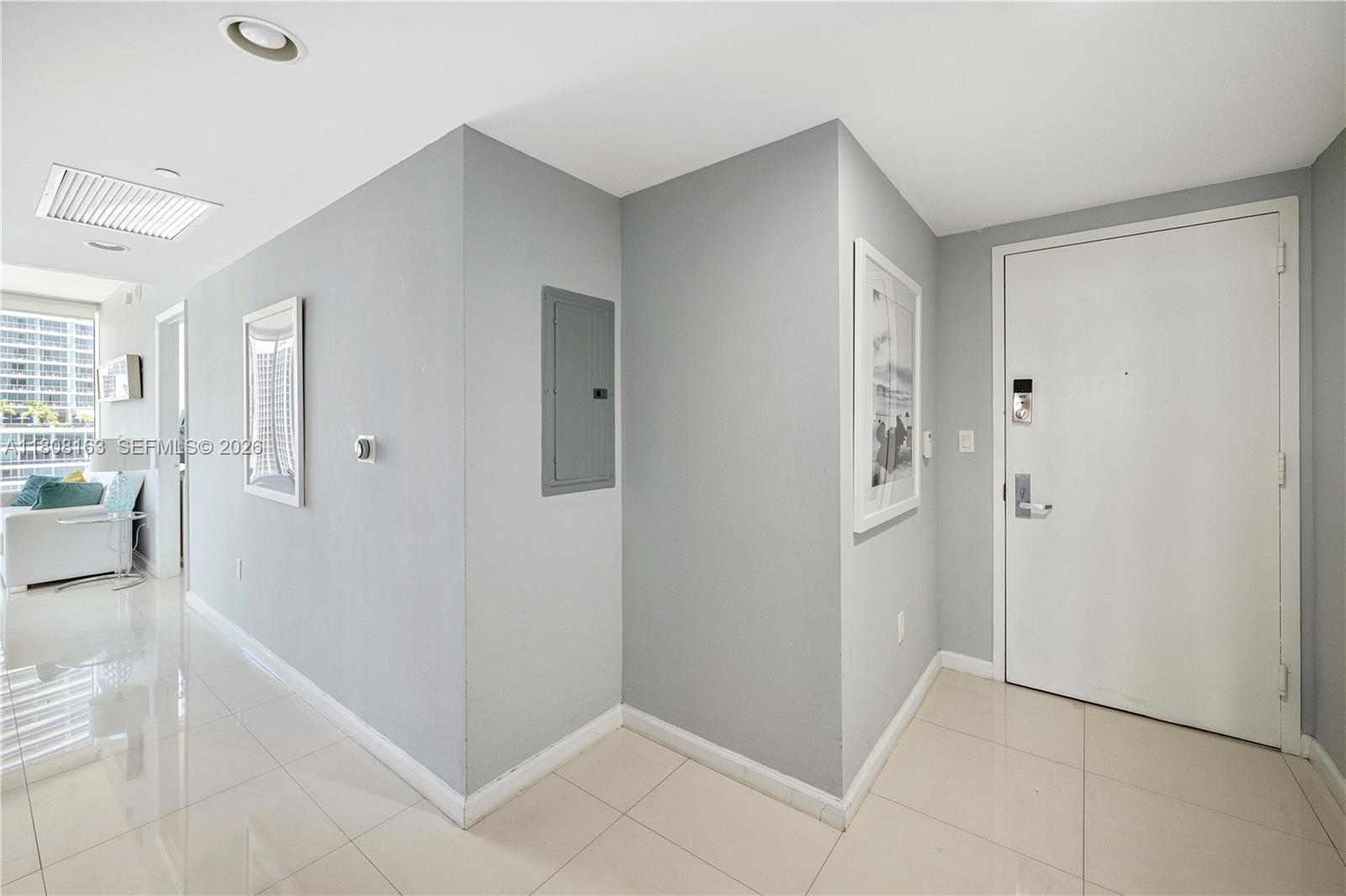485 Brickell Ave #1604, Miami FL 33131