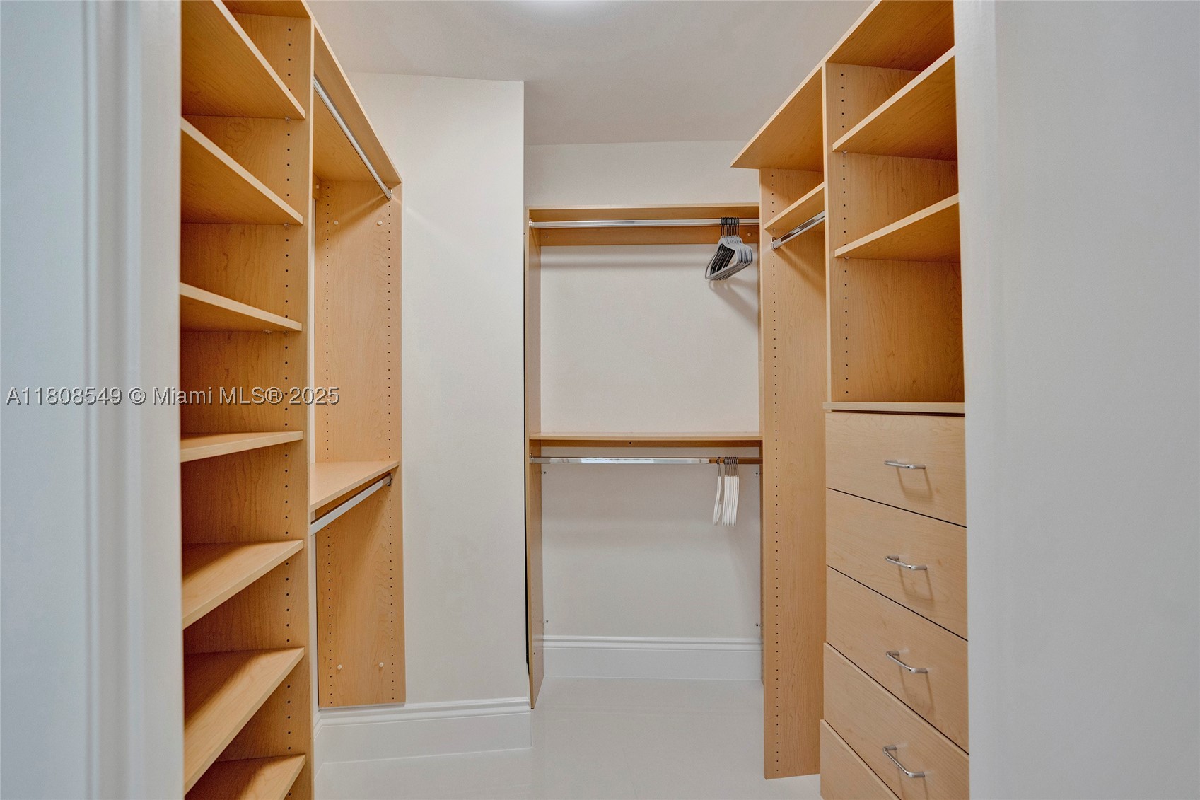 16001 Collins Ave #1604, Sunny Isles Beach FL 33160
