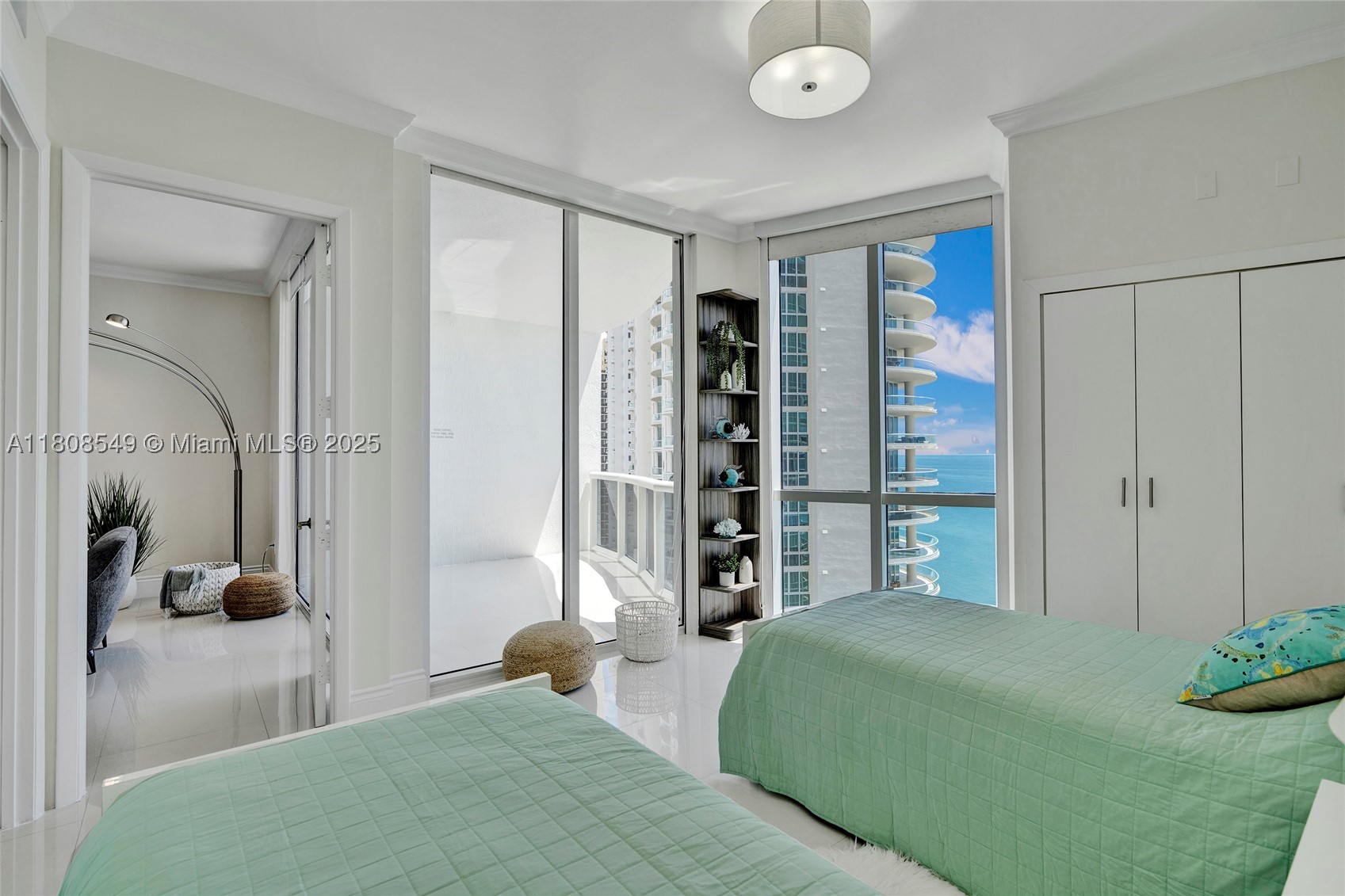 16001 Collins Ave #1604, Sunny Isles Beach FL 33160