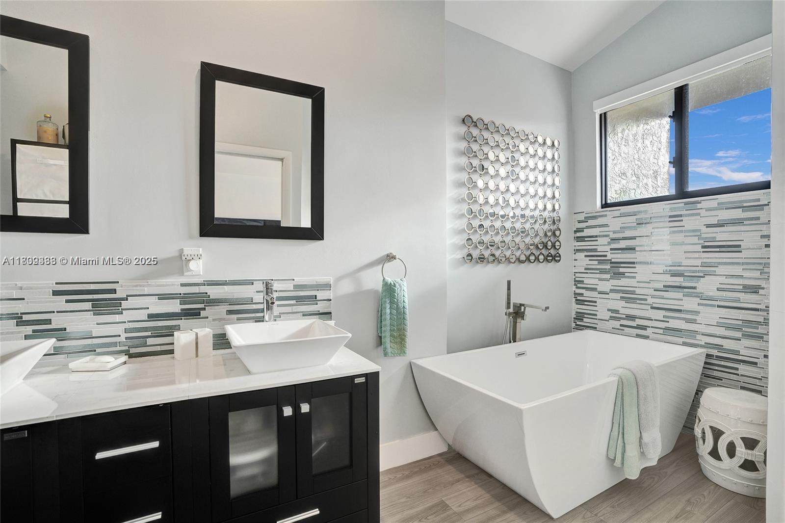 21388 Marina Cove Cir #13-G, Aventura FL 33180