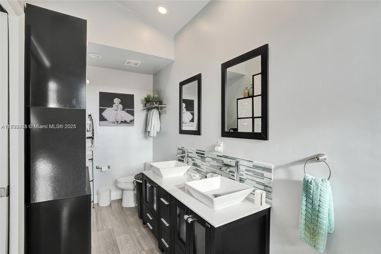 21388 Marina Cove Cir #13-G, Aventura FL 33180