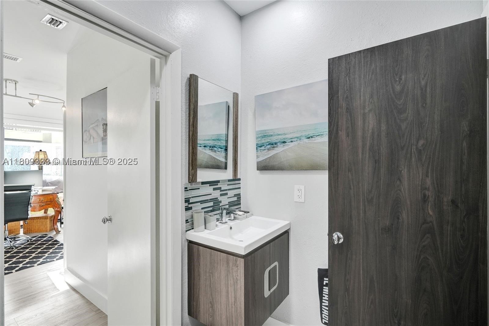 21388 Marina Cove Cir #13-G, Aventura FL 33180