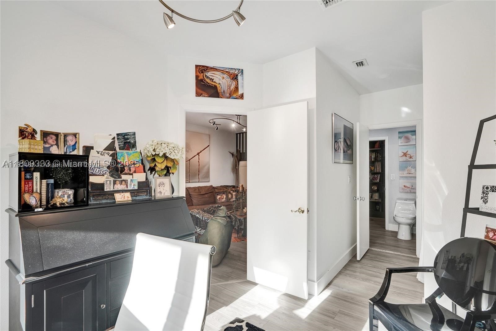 21388 Marina Cove Cir #13-G, Aventura FL 33180