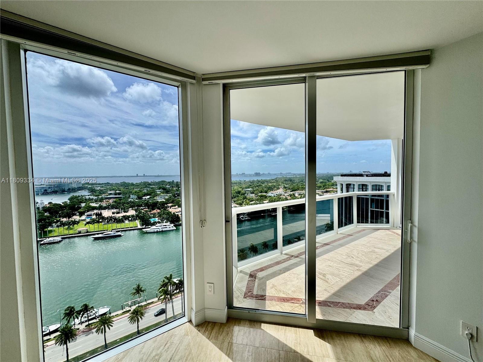 4779 Collins Ave #2106, Miami Beach FL 33140