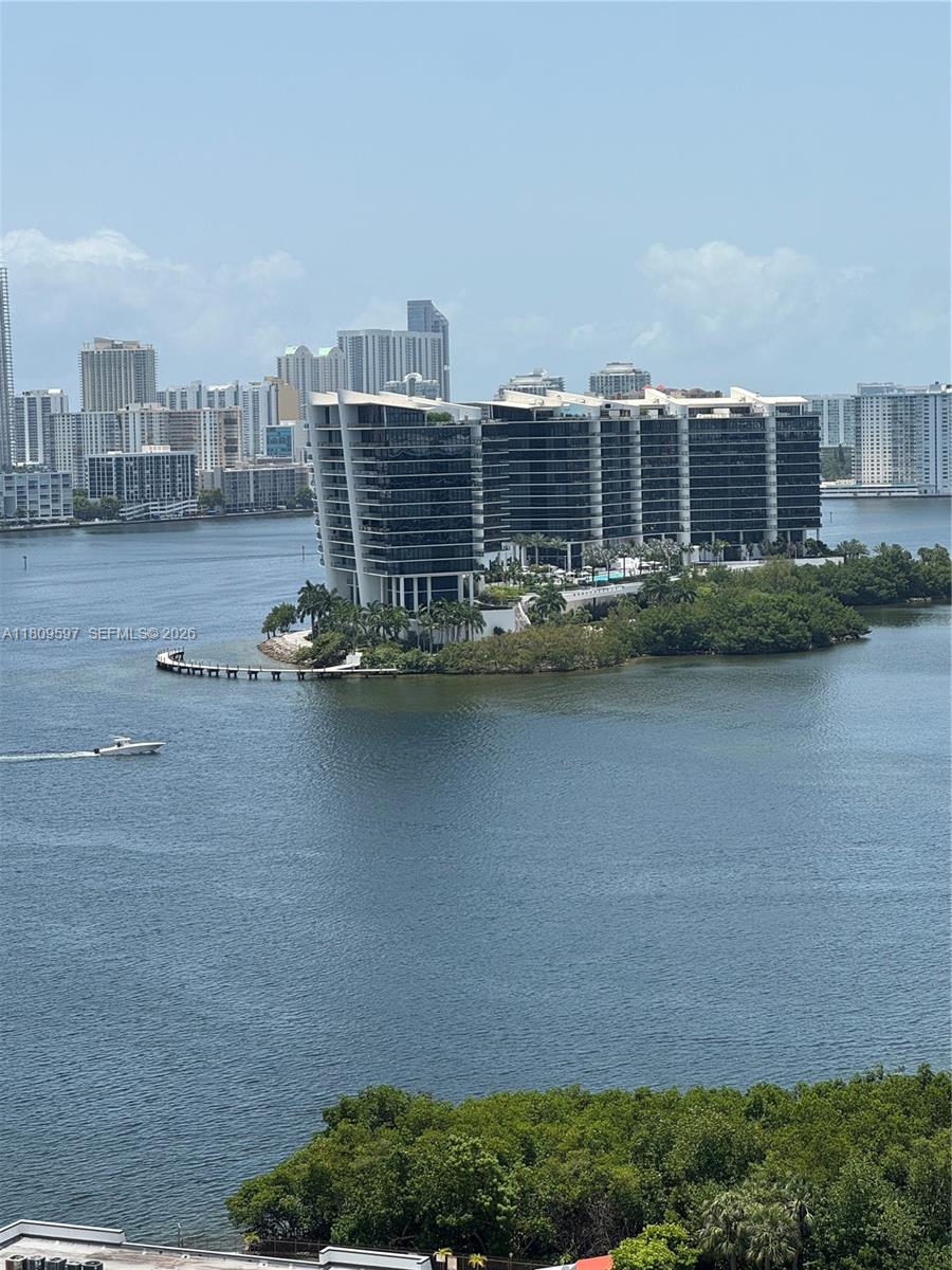 3400 NE 192nd St #LPH3, Aventura FL 33180
