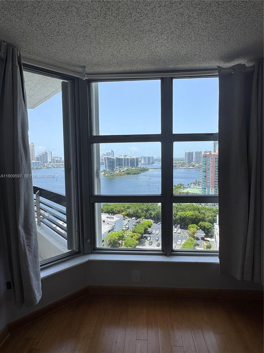 3400 NE 192nd St #LPH3, Aventura FL 33180