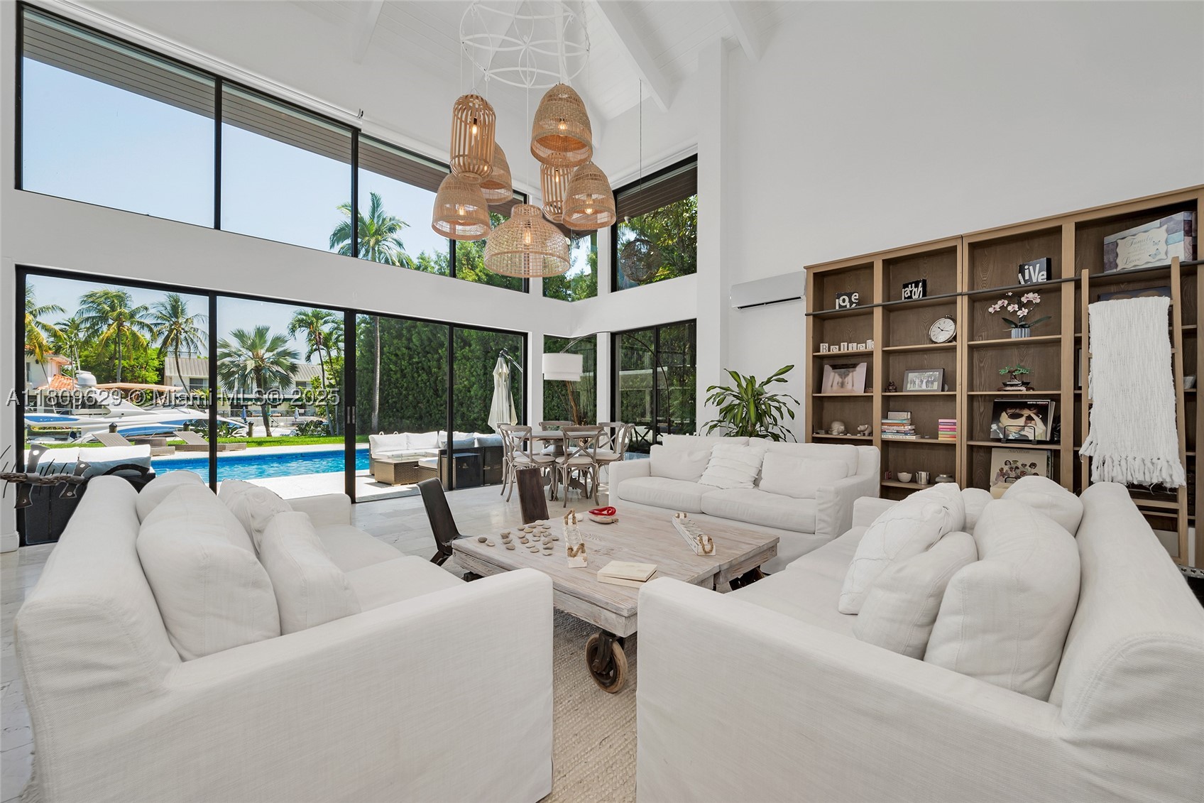201 Knollwood Dr, Key Biscayne FL 33149