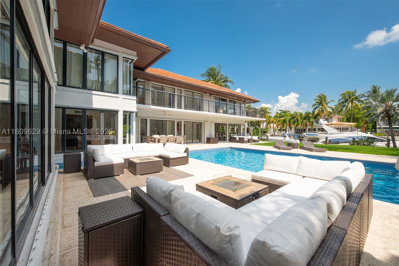 201 Knollwood Dr, Key Biscayne FL 33149
