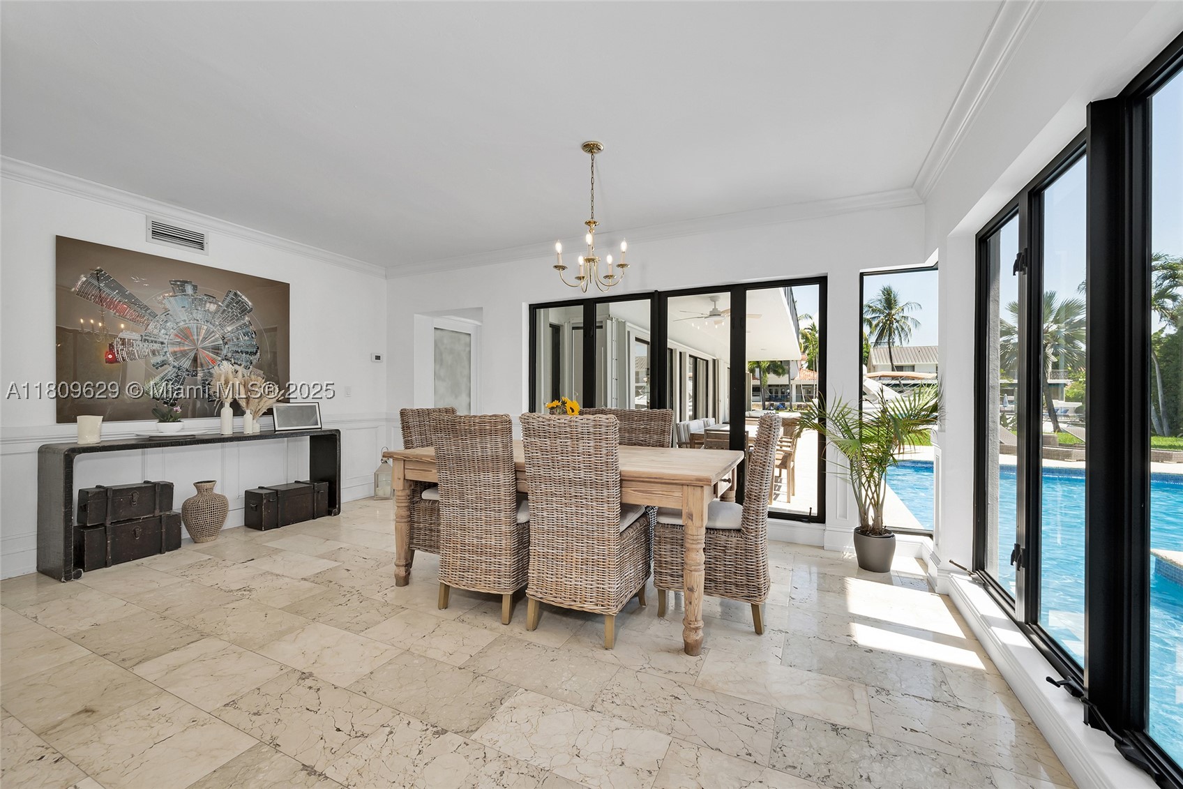 201 Knollwood Dr, Key Biscayne FL 33149