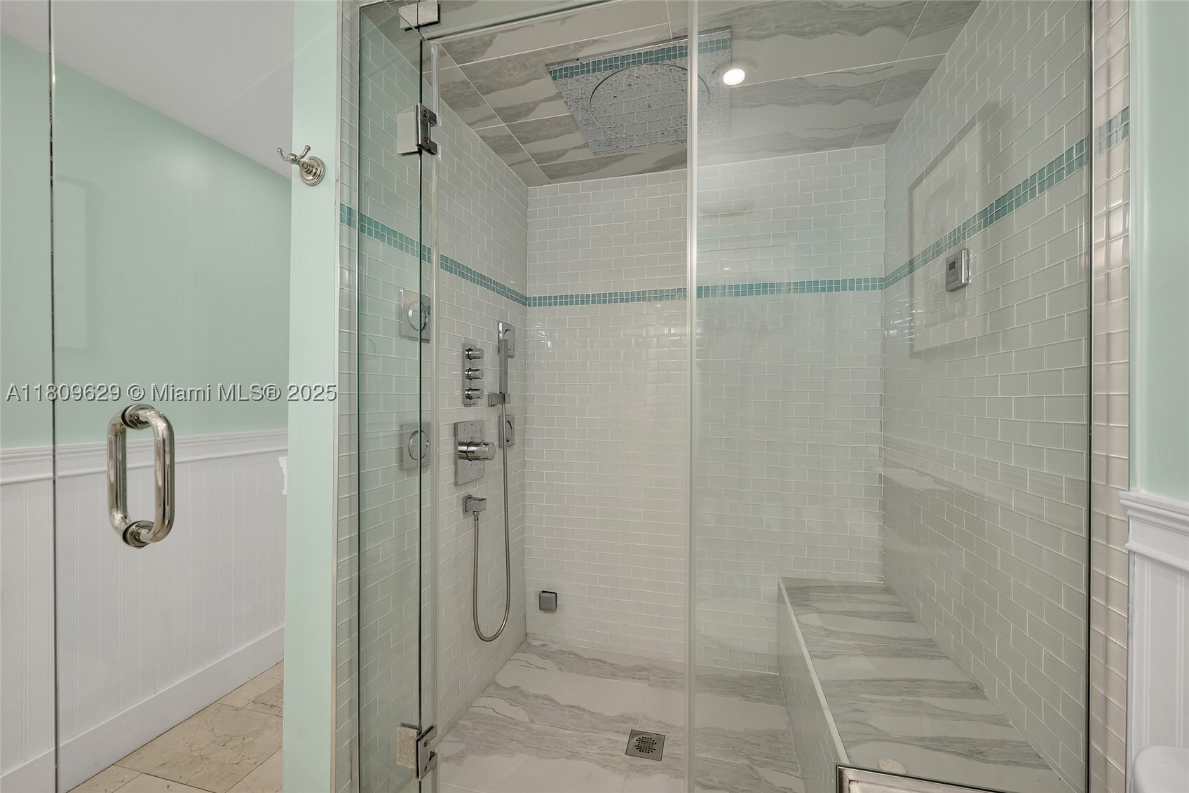 201 Knollwood Dr, Key Biscayne FL 33149