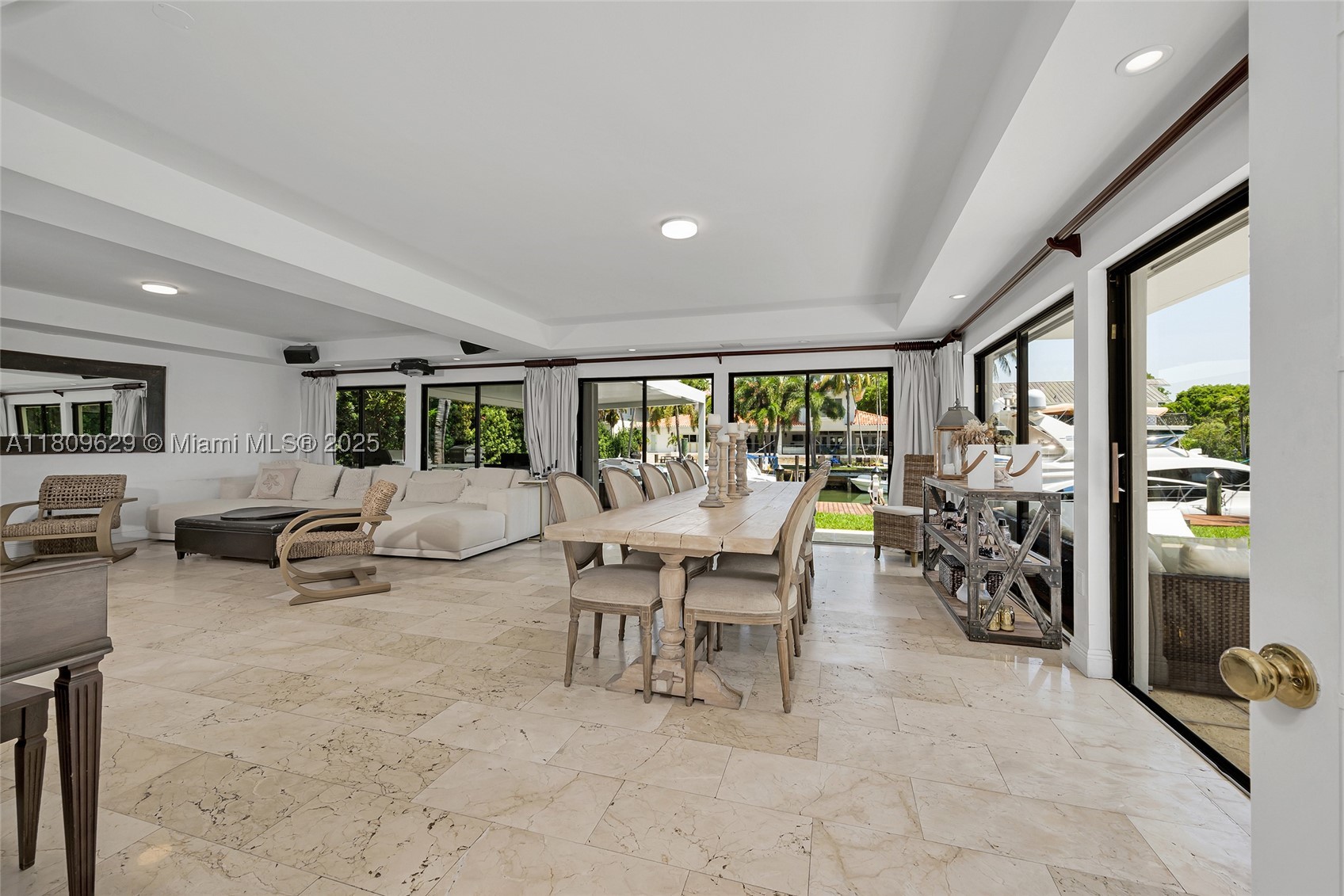 201 Knollwood Dr, Key Biscayne FL 33149