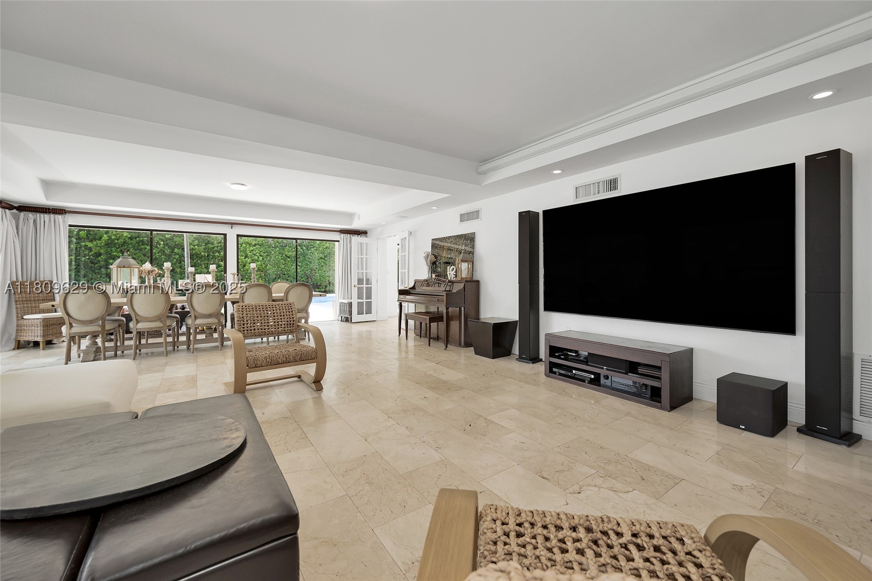 201 Knollwood Dr, Key Biscayne FL 33149