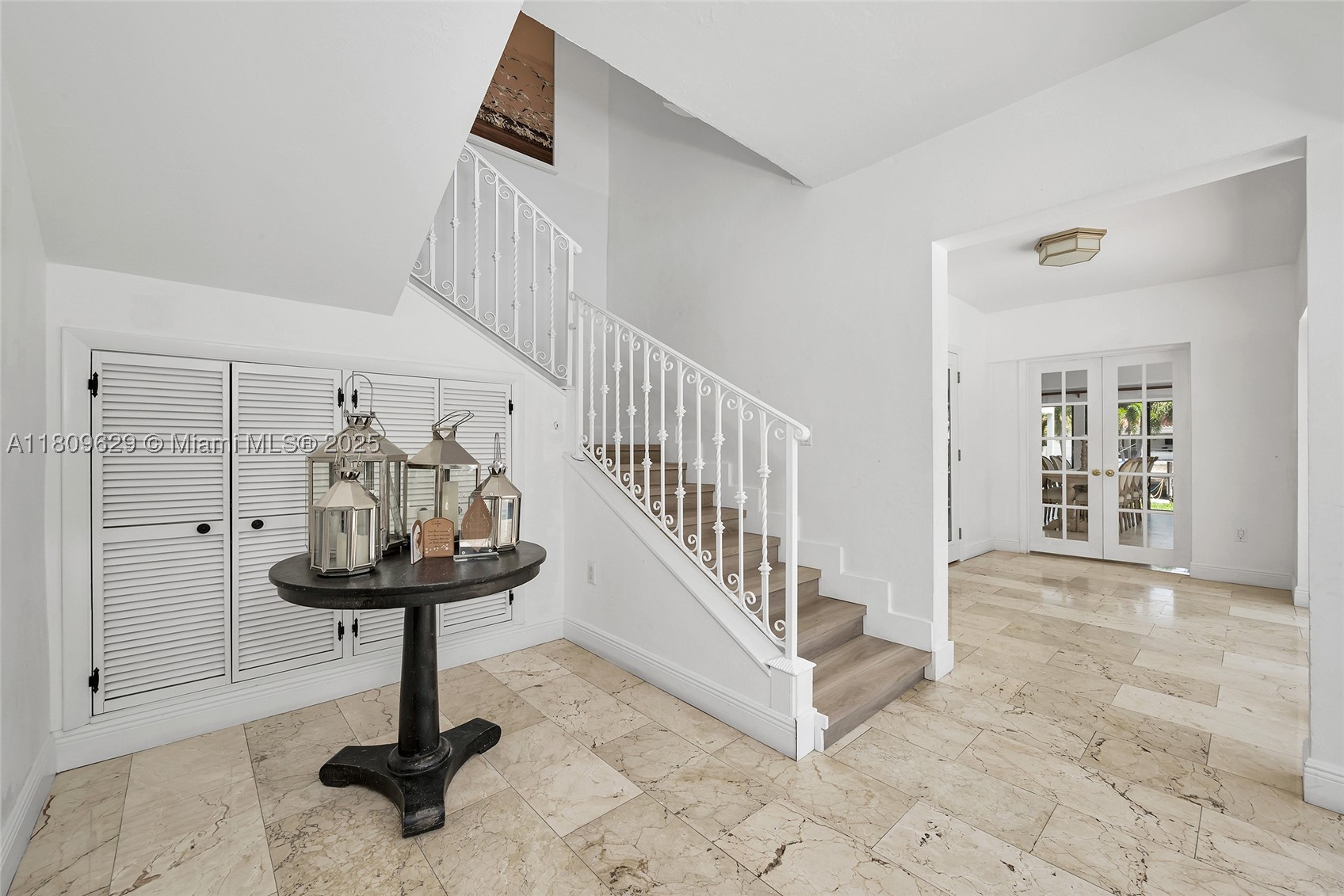 201 Knollwood Dr, Key Biscayne FL 33149