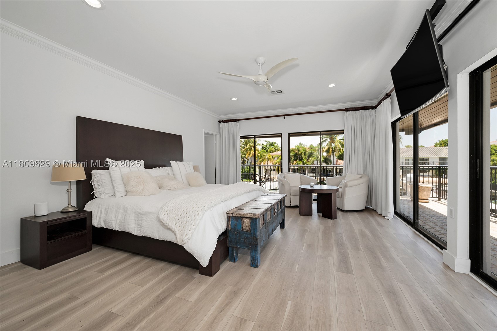 201 Knollwood Dr, Key Biscayne FL 33149
