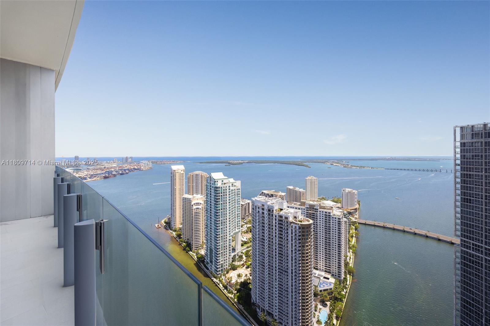 300 Biscayne Blvd Way #5205W, Miami FL 33131