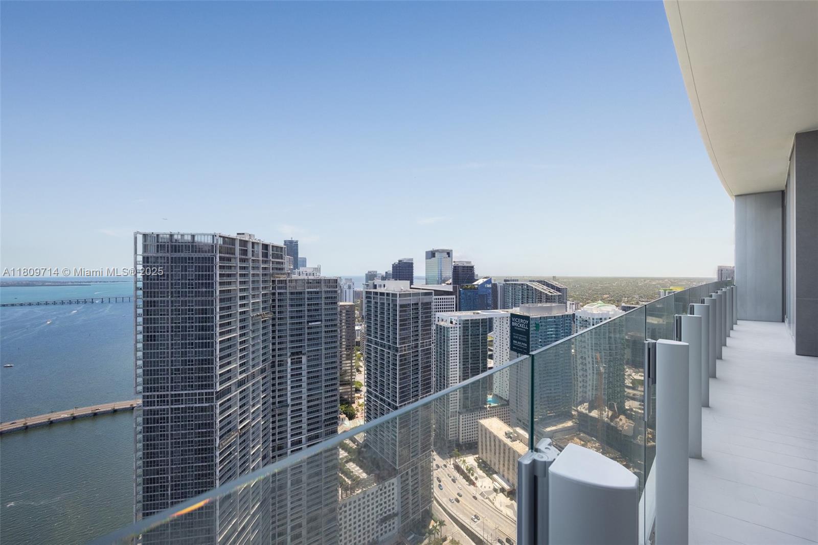 300 Biscayne Blvd Way #5205W, Miami FL 33131