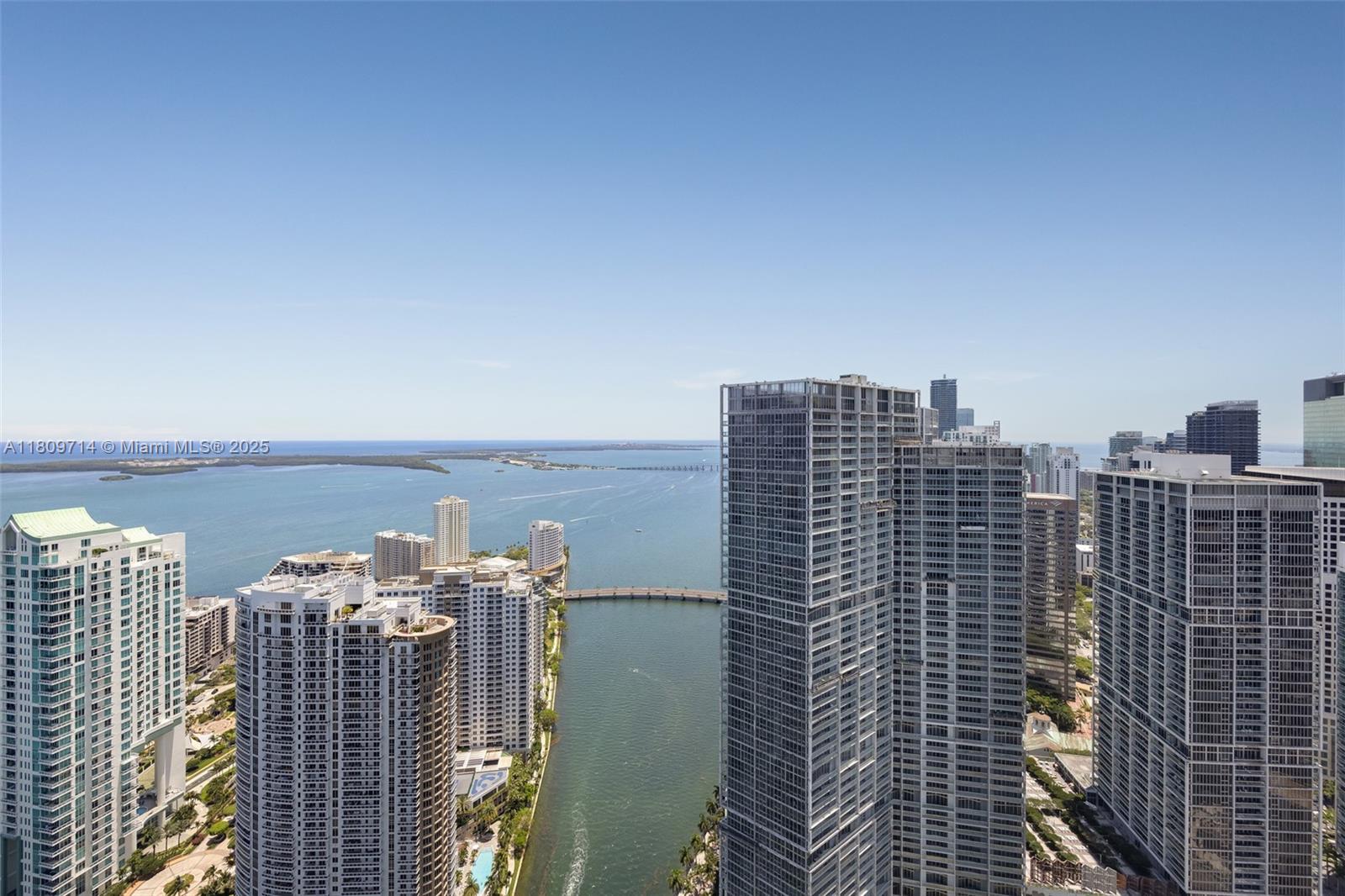 300 Biscayne Blvd Way #5205W, Miami FL 33131