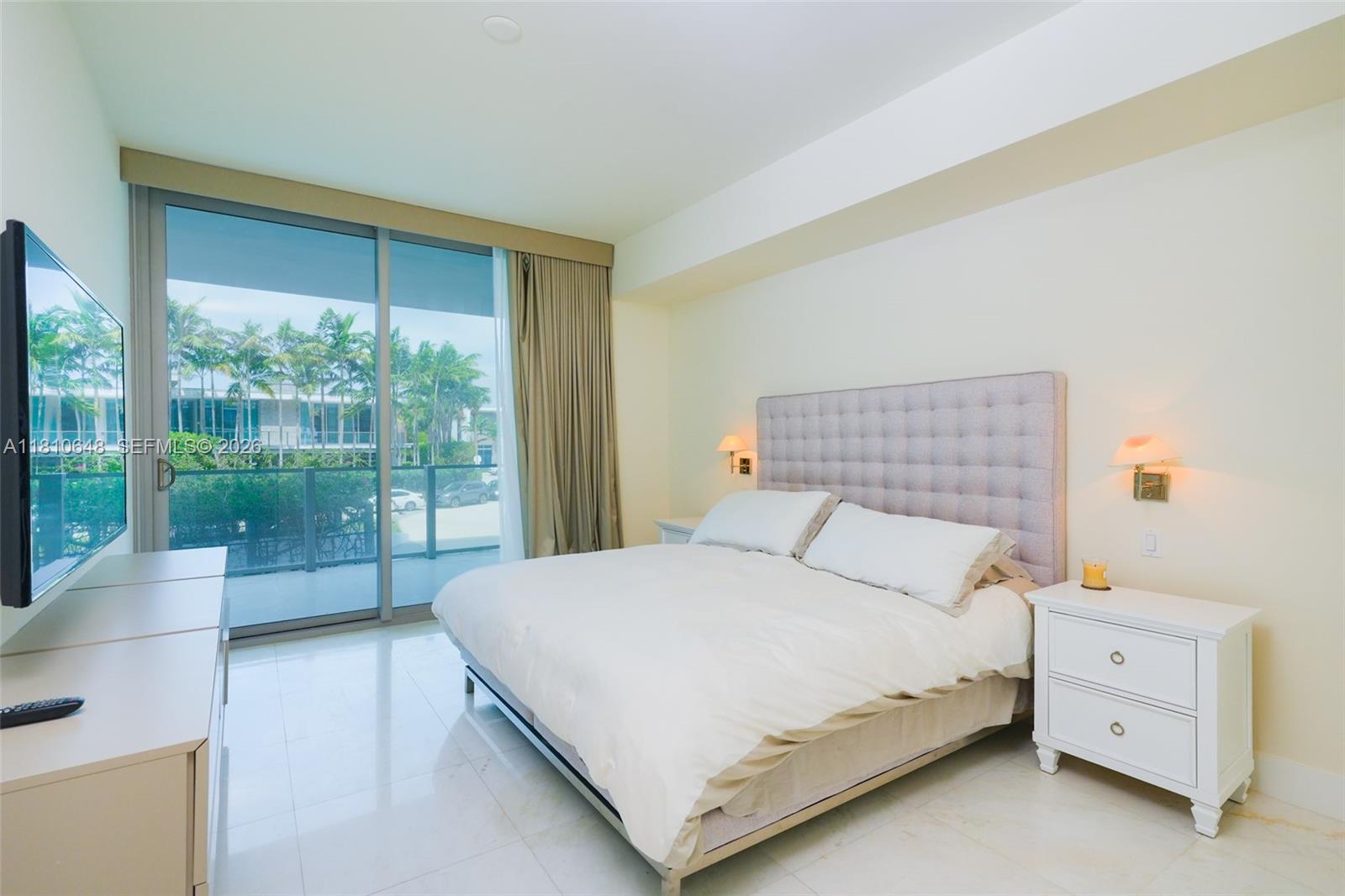 360 Ocean Dr #205S, Key Biscayne FL 33149