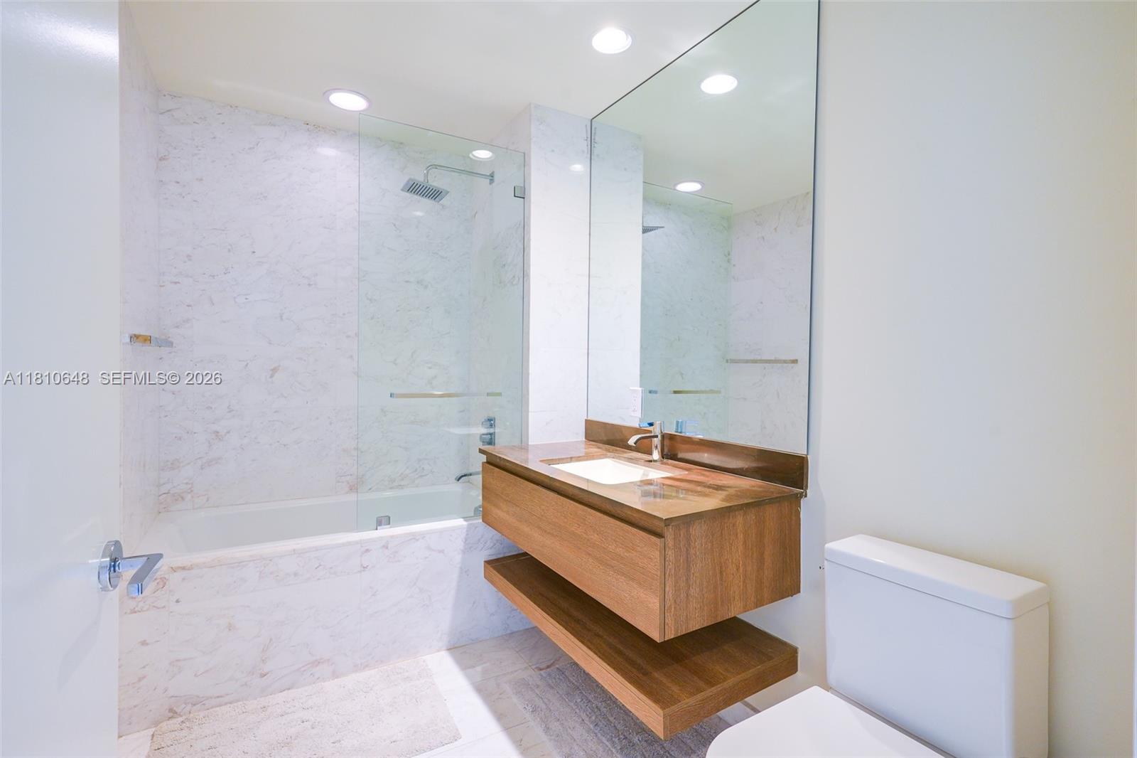 360 Ocean Dr #205S, Key Biscayne FL 33149