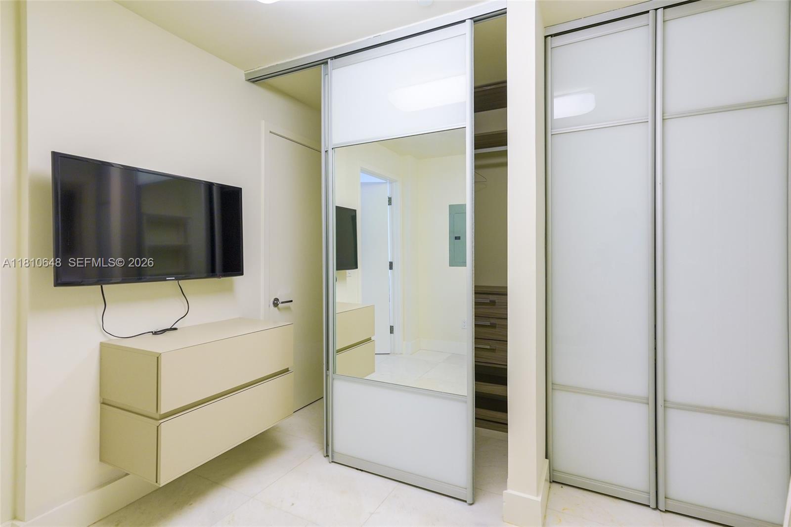360 Ocean Dr #205S, Key Biscayne FL 33149
