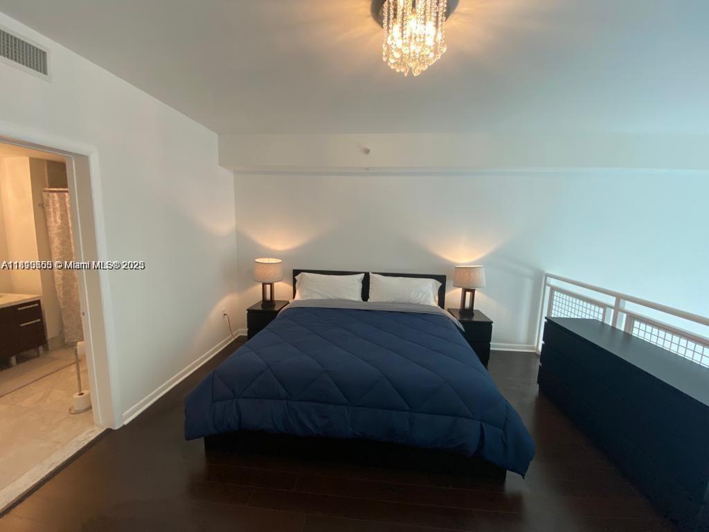 244 Biscayne Blvd #643, Miami FL 33132