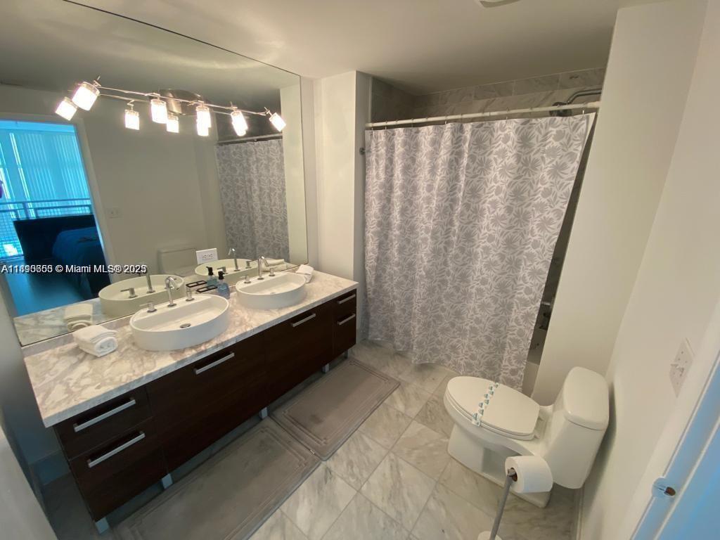 244 Biscayne Blvd #643, Miami FL 33132