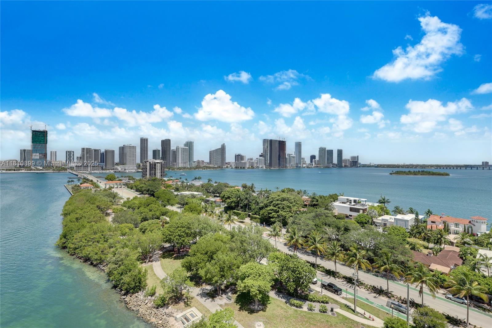 1000 Venetian Way #1306, Miami FL 33139