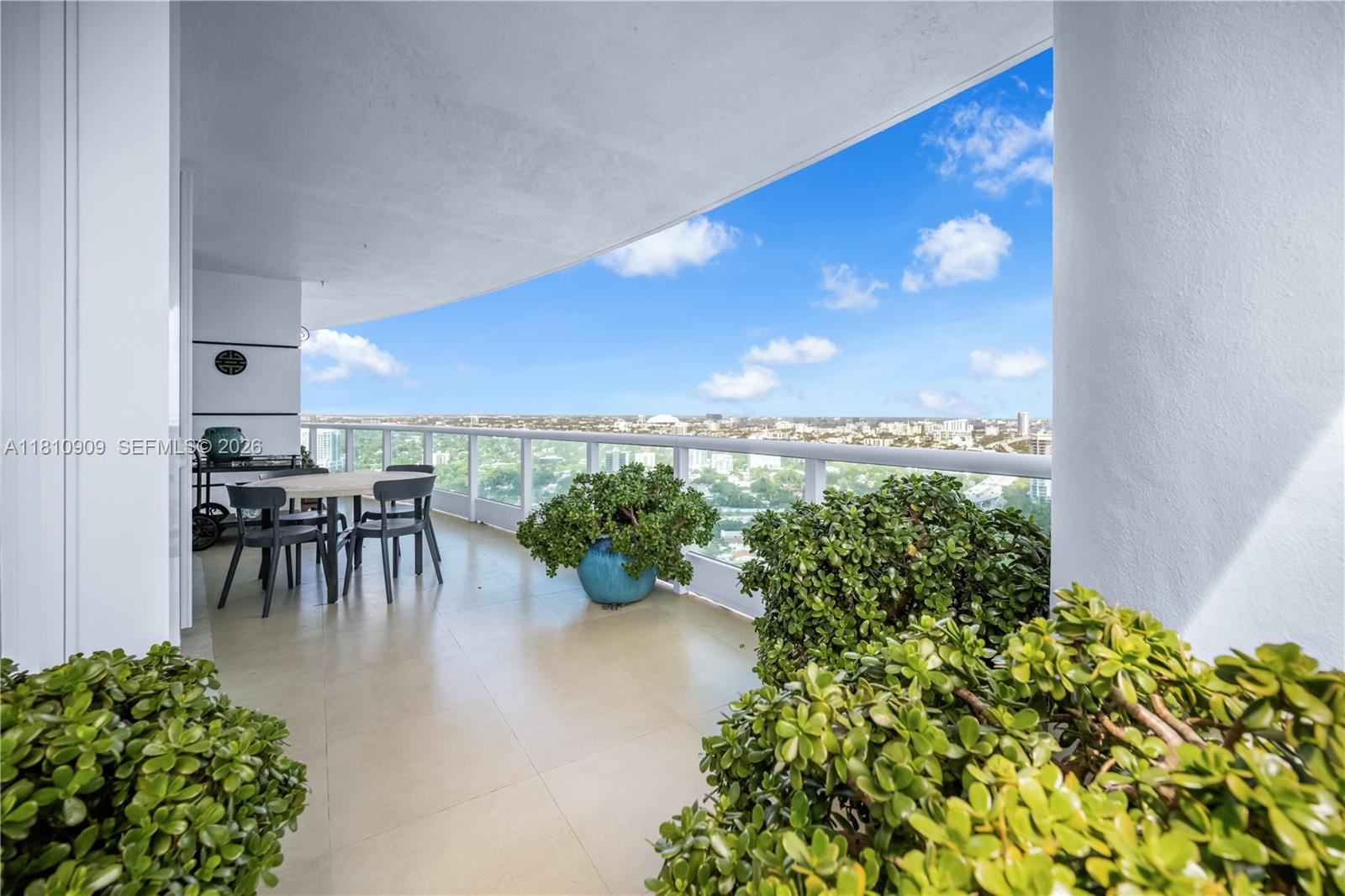 2127 Brickell Ave #3304, Miami FL 33129