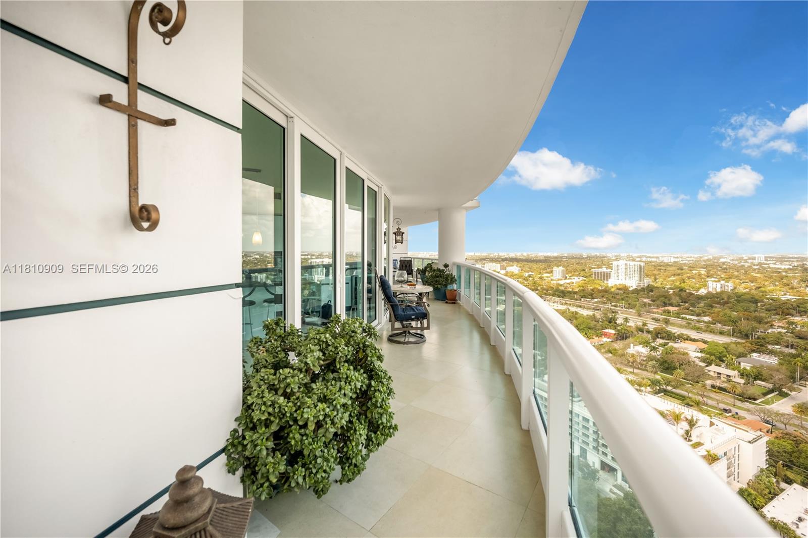 2127 Brickell Ave #3304, Miami FL 33129