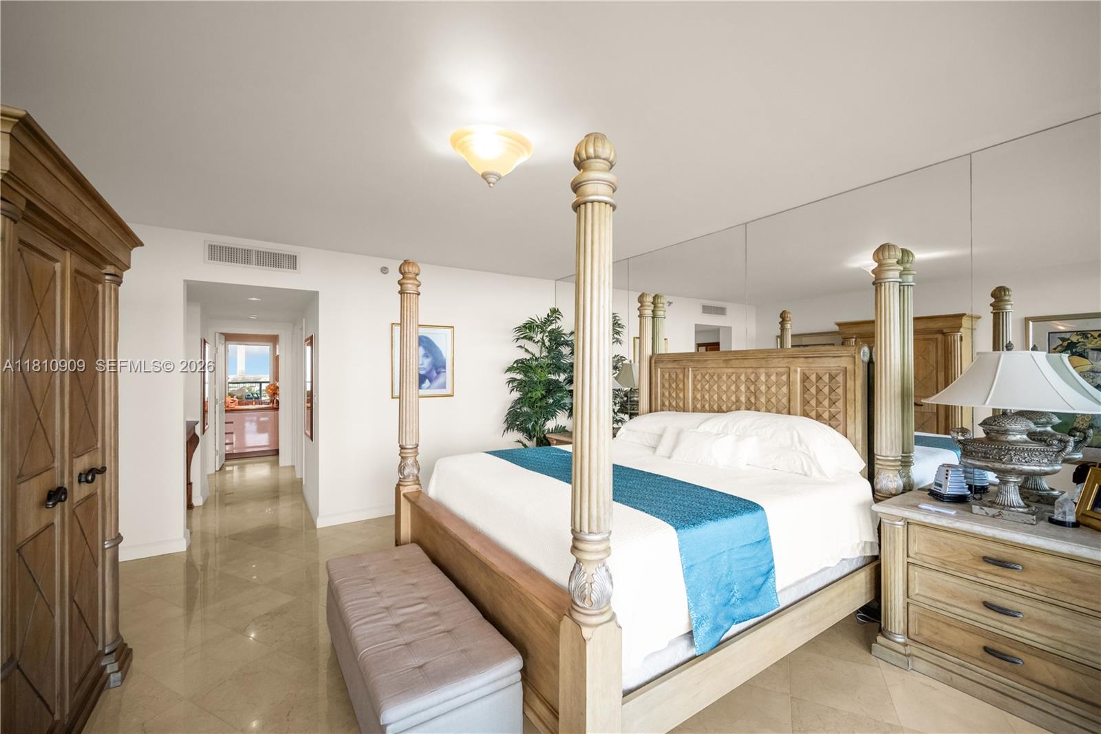 2127 Brickell Ave #3304, Miami FL 33129