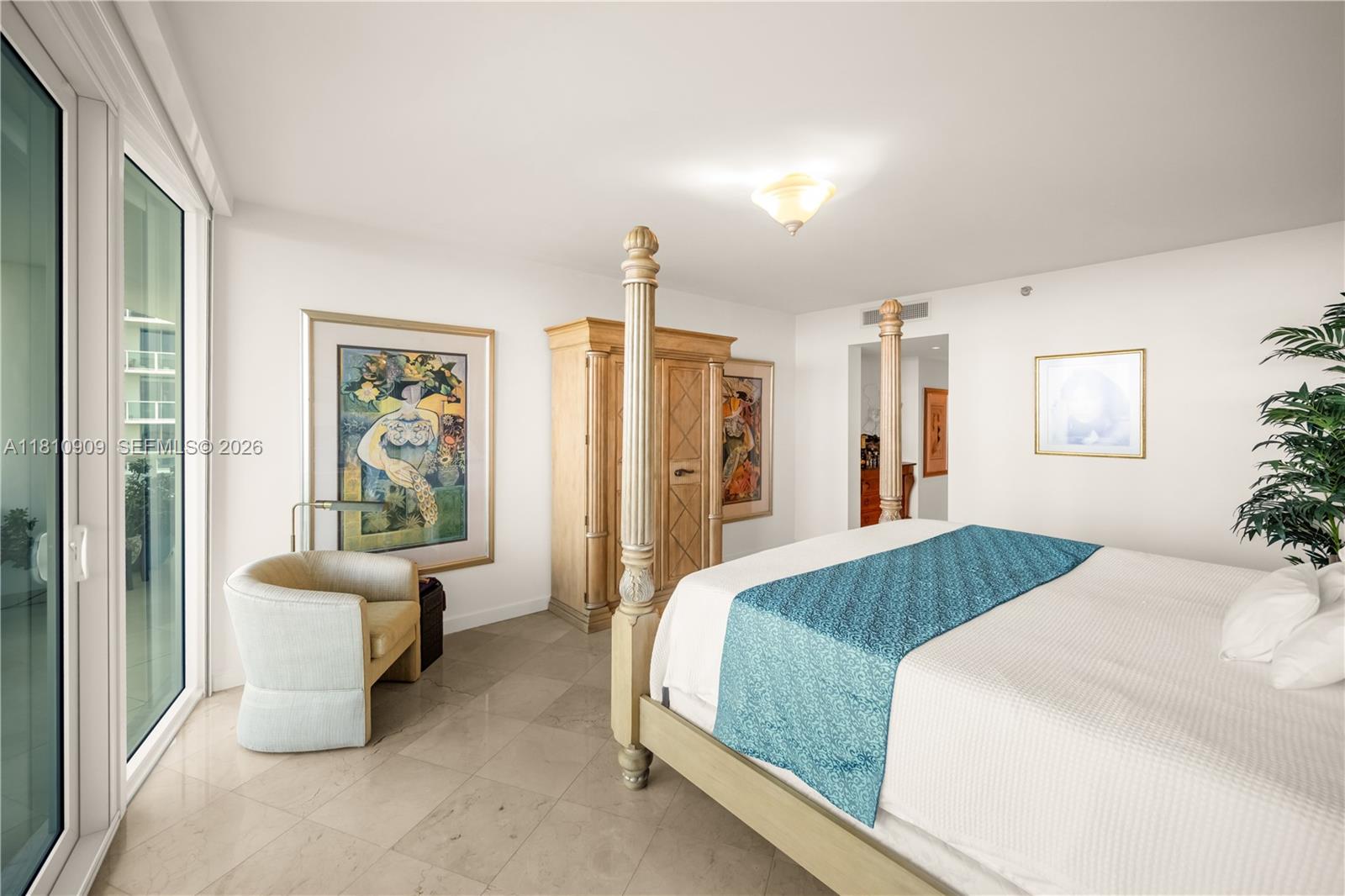 2127 Brickell Ave #3304, Miami FL 33129